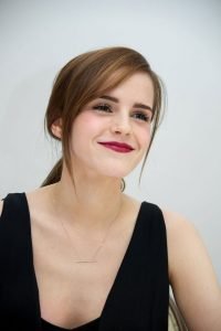 Emma Watson Hot Pics - Fontica Blog