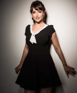 Milana Vayntrub Hot Pictures That Are Too Hot To Handle